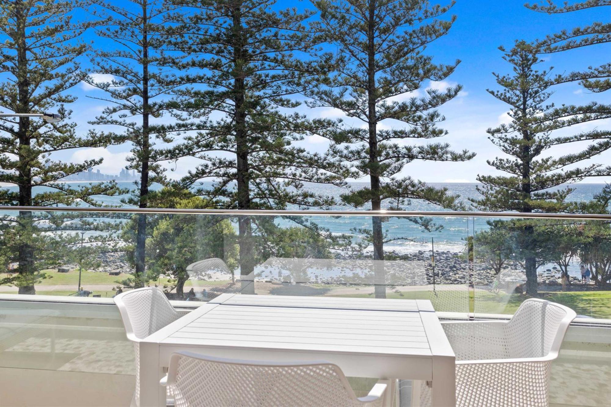 Goodwin Towers - Hosted By Burleigh Letting Daire Gold Coast Dış mekan fotoğraf